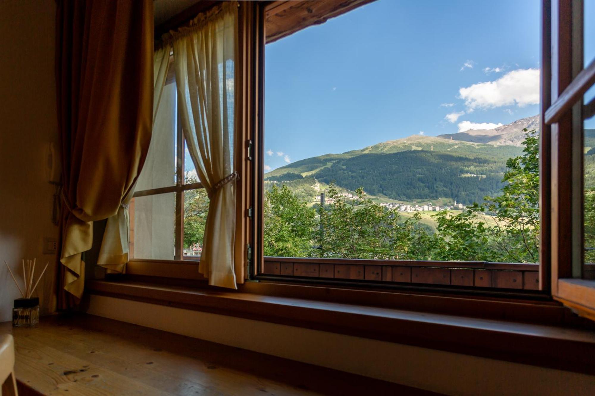 Appartamenti Serena Bormio Exteriör bild