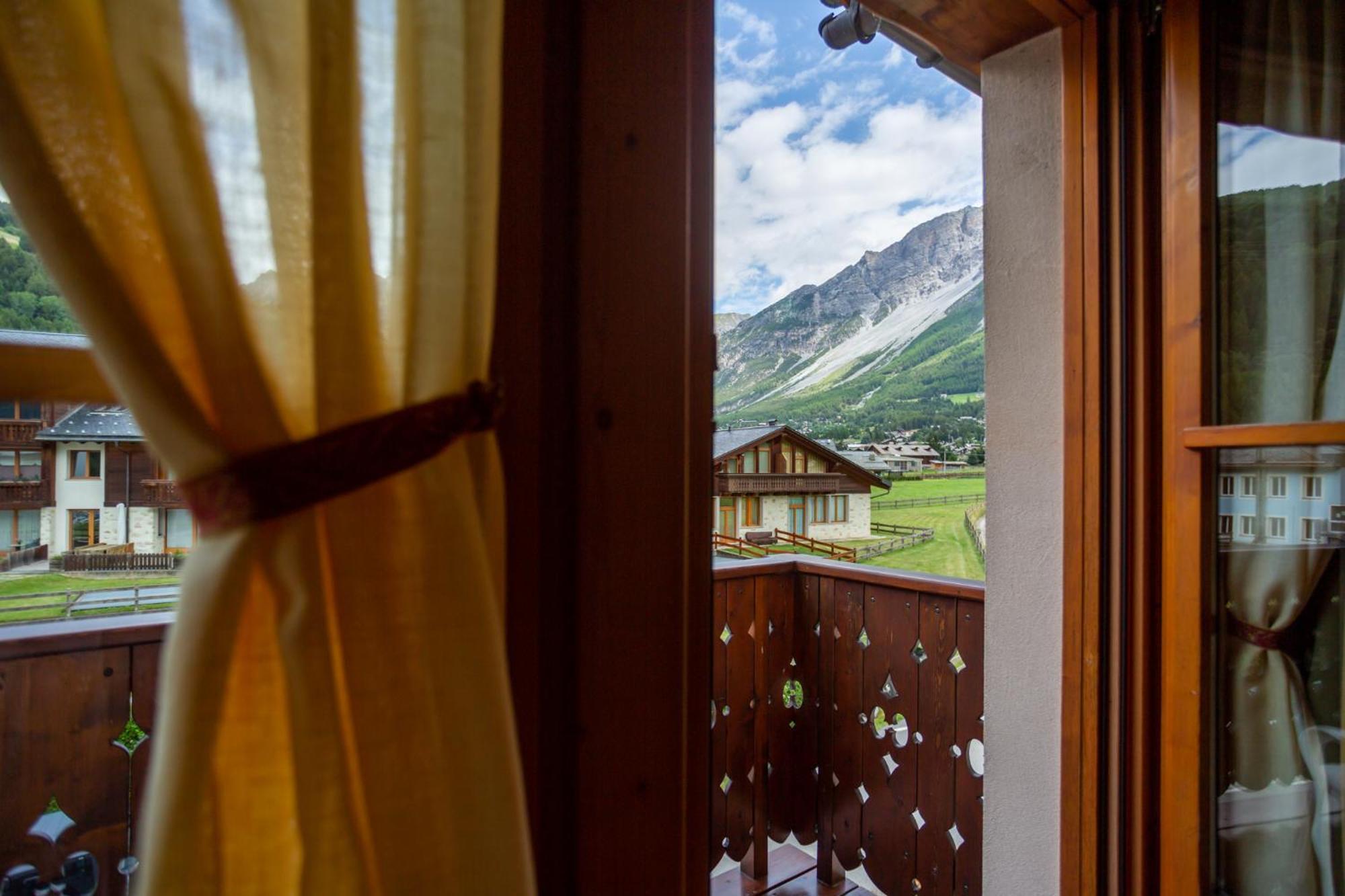 Appartamenti Serena Bormio Exteriör bild
