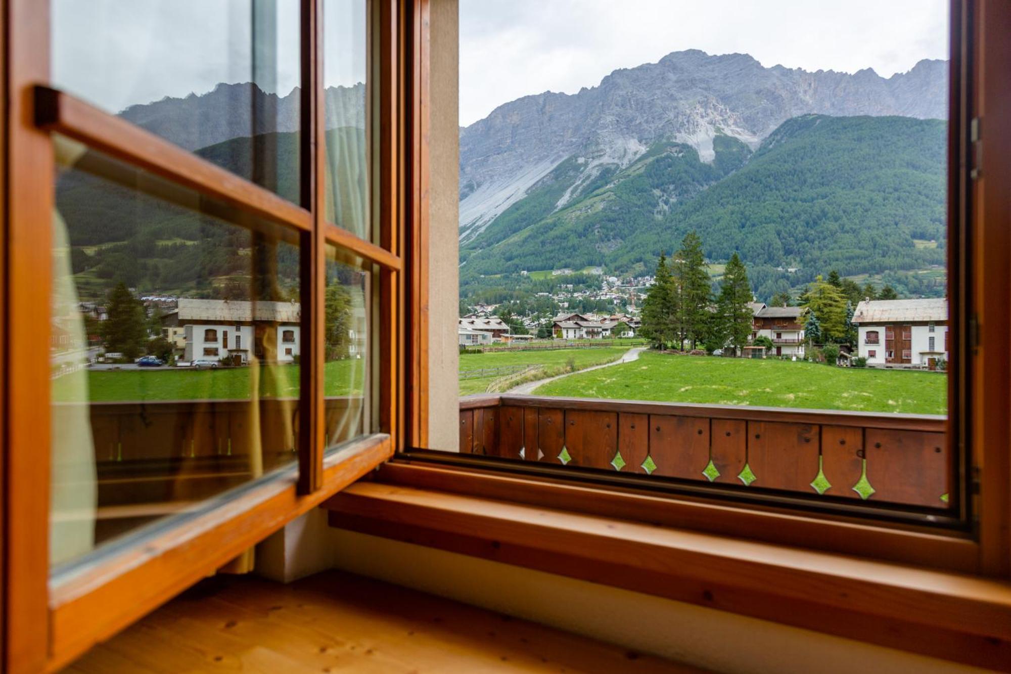 Appartamenti Serena Bormio Exteriör bild