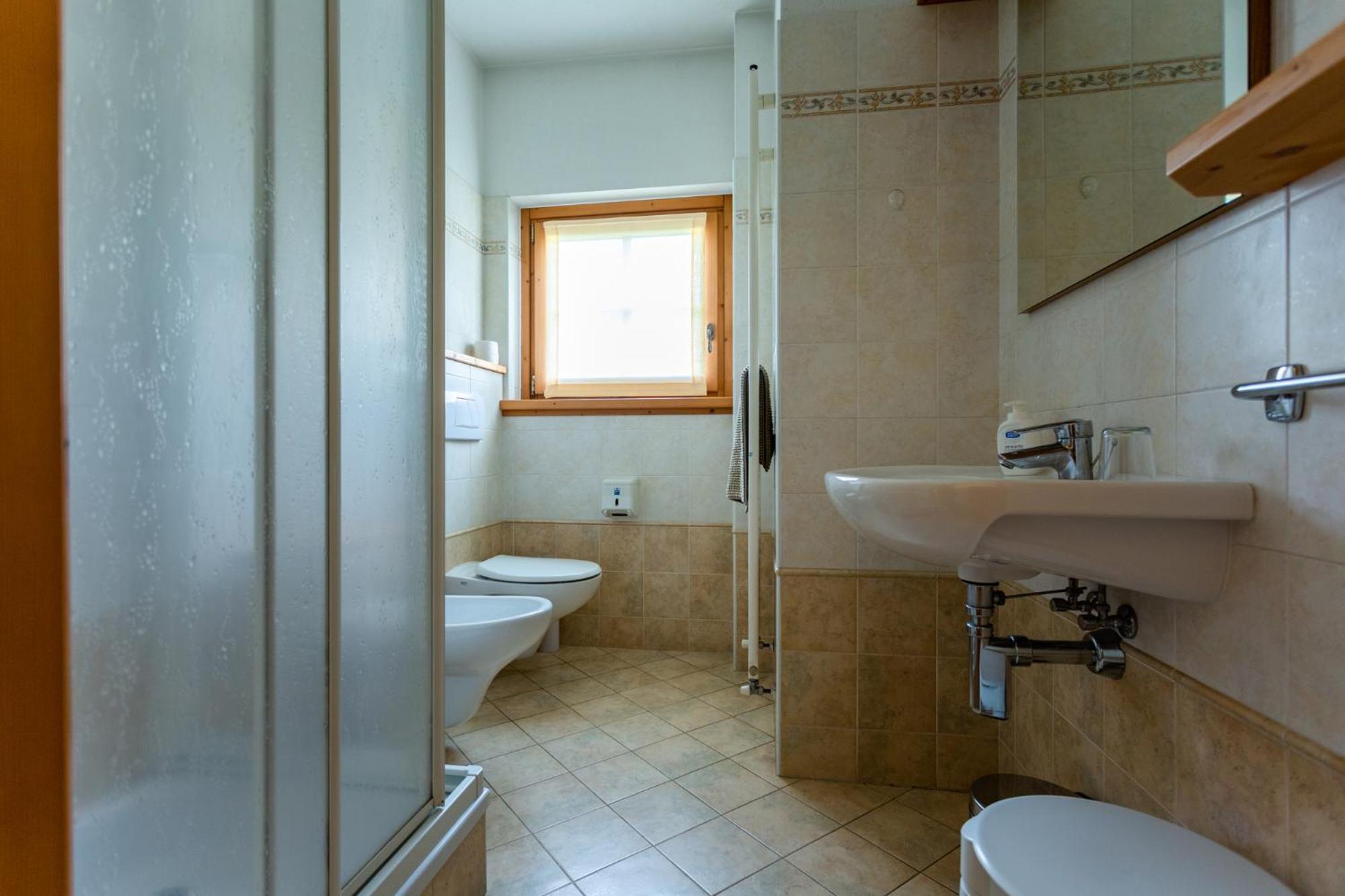 Appartamenti Serena Bormio Exteriör bild